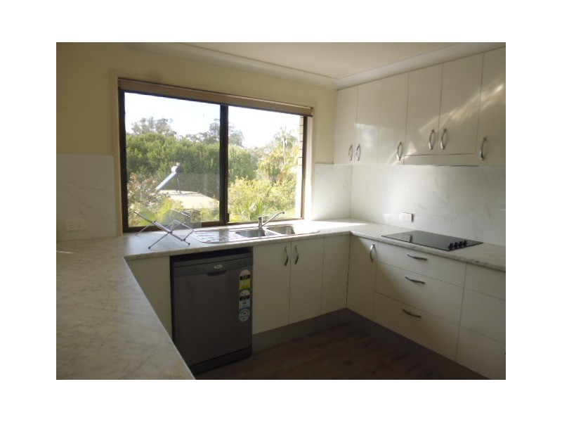 Unit 4, 84 Toolara Rd, Tin Can Bay QLD 4580