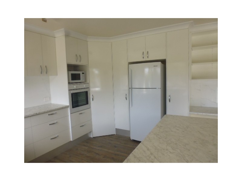 Unit 4, 84 Toolara Rd, Tin Can Bay QLD 4580
