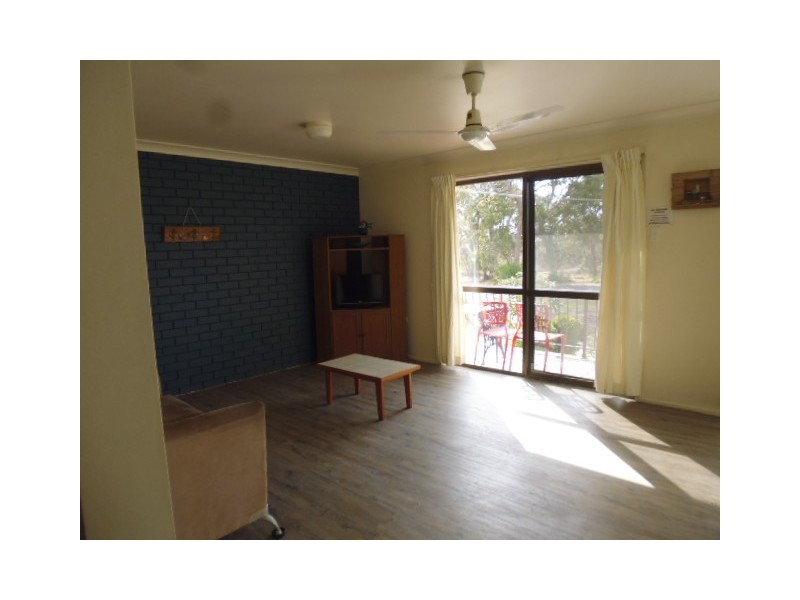 Unit 4, 84 Toolara Rd, Tin Can Bay QLD 4580