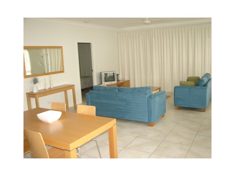 Unit 5, 29 The Esplanade, Tin Can Bay QLD 4580