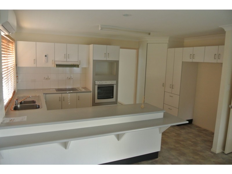 76 Esplanade, Tin Can Bay QLD 4580