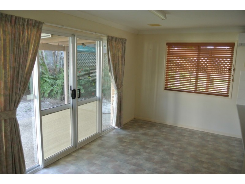 76 Esplanade, Tin Can Bay QLD 4580