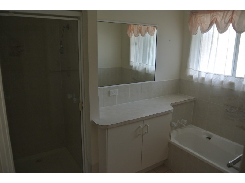 76 Esplanade, Tin Can Bay QLD 4580