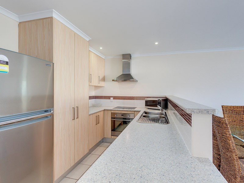 1/6 Gympie Road, Tin Can Bay QLD 4580
