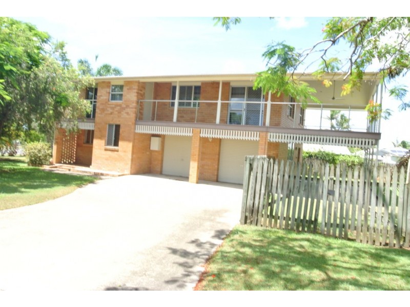 14 Gympie Road, Tin Can Bay QLD 4580