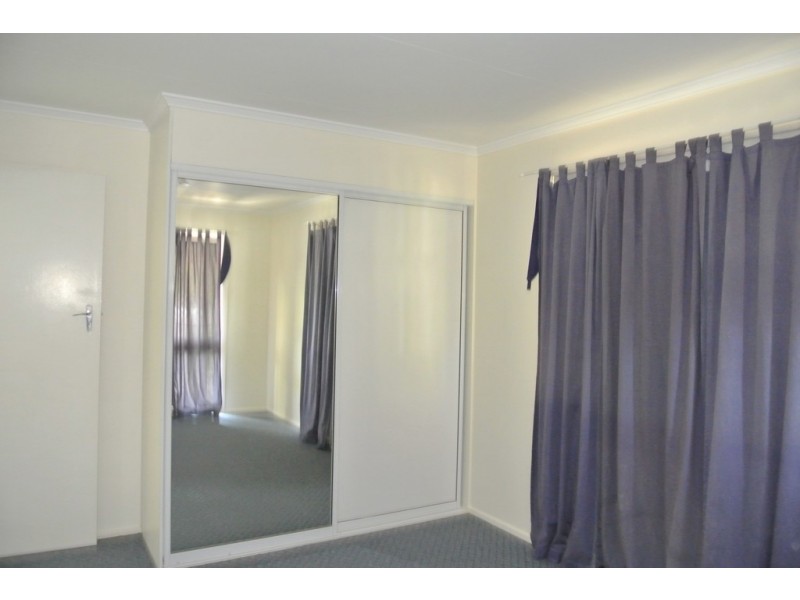 14 Gympie Road, Tin Can Bay QLD 4580