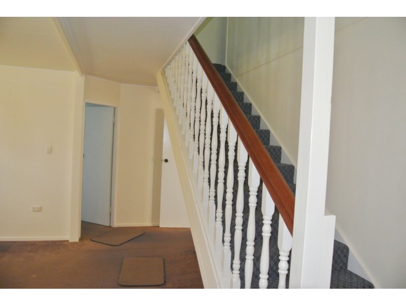 14 Gympie Road, Tin Can Bay QLD 4580