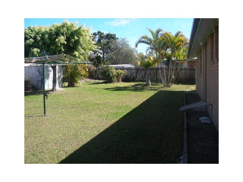 8 Nannygai Court, Tin Can Bay QLD 4580