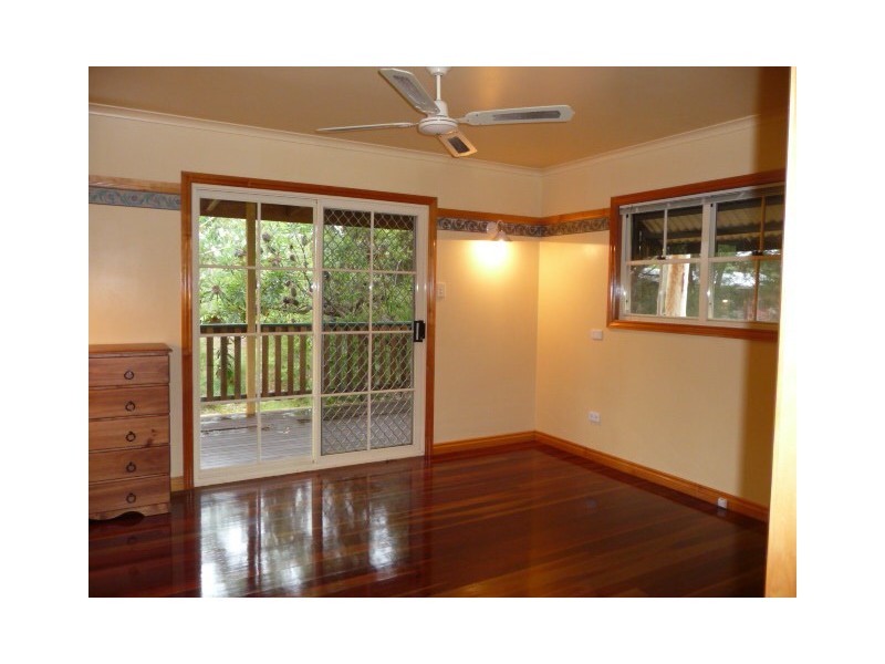 18 Challenger Court, Cooloola Cove QLD 4580