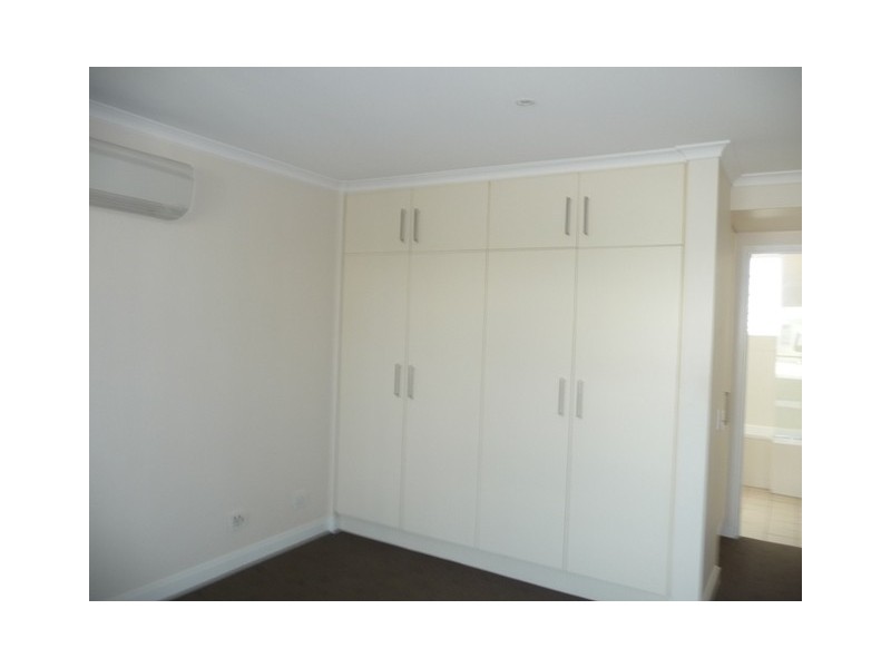 4/6 Gympie Road, Tin Can Bay QLD 4580