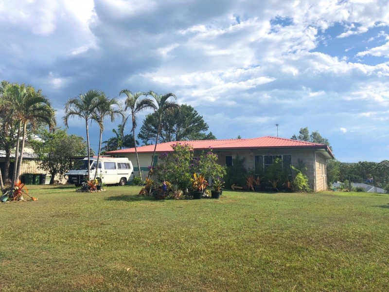 62 Bayside Rd, Cooloola Cove QLD 4580