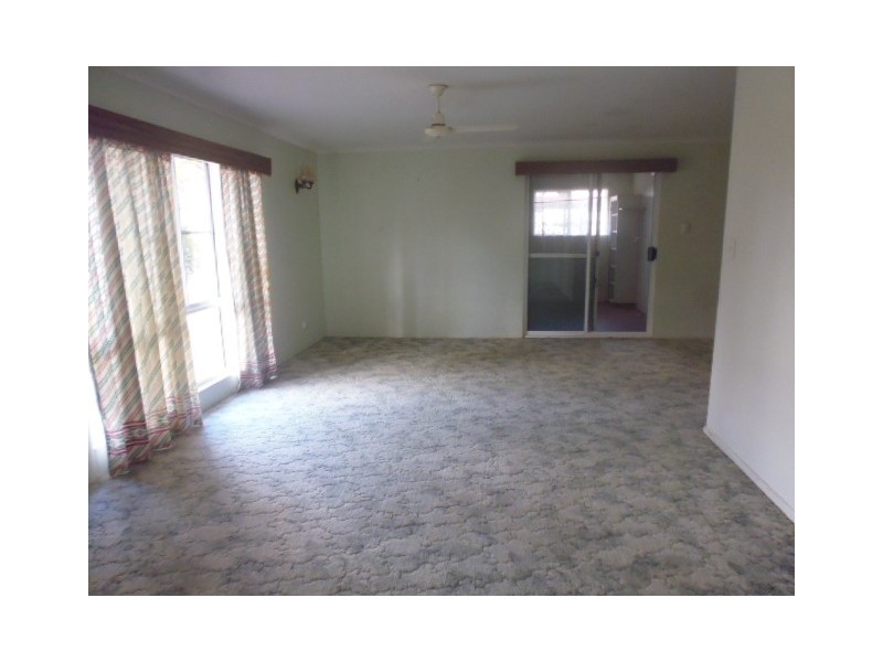 62 Bayside Rd, Cooloola Cove QLD 4580