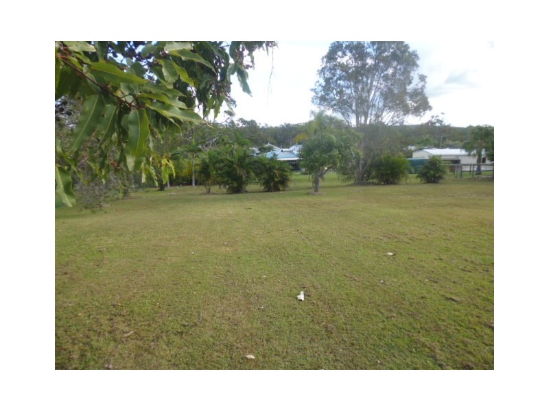 62 Bayside Rd, Cooloola Cove QLD 4580