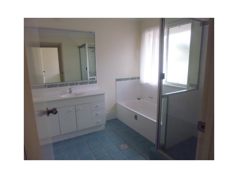 15 Nautilus Drive, Cooloola Cove QLD 4580