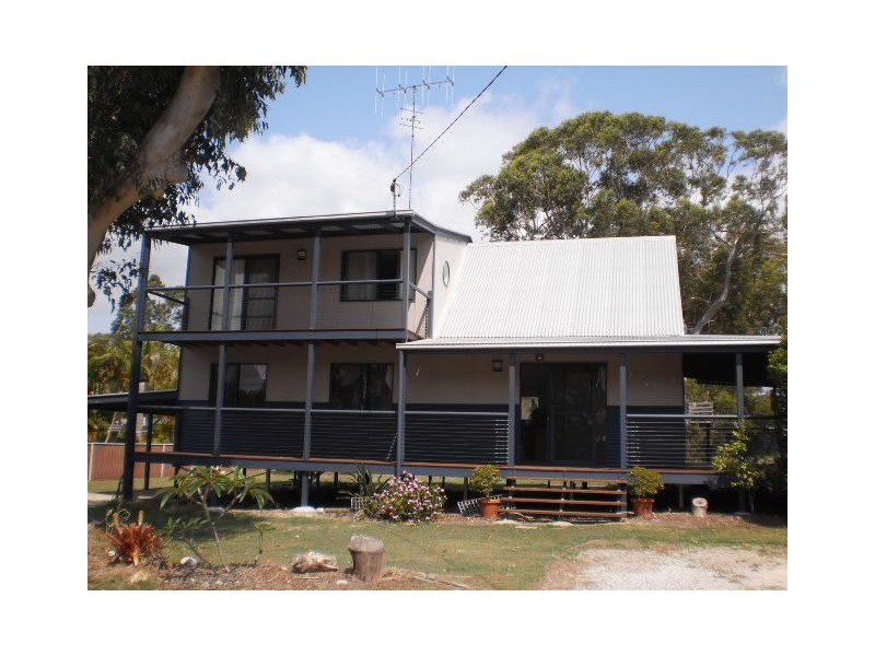 4 Ironside Court, Cooloola Cove QLD 4580