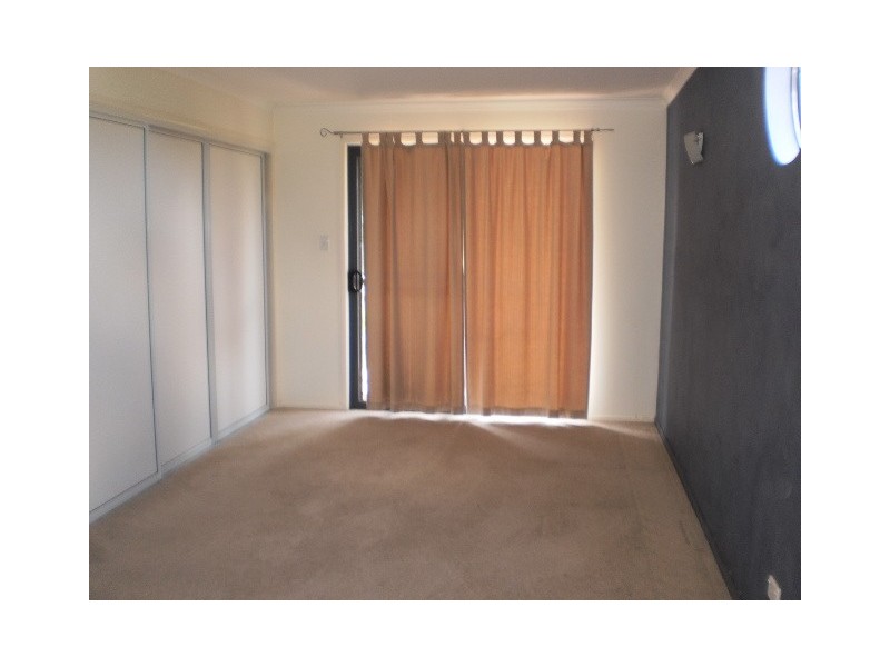 4 Ironside Court, Cooloola Cove QLD 4580
