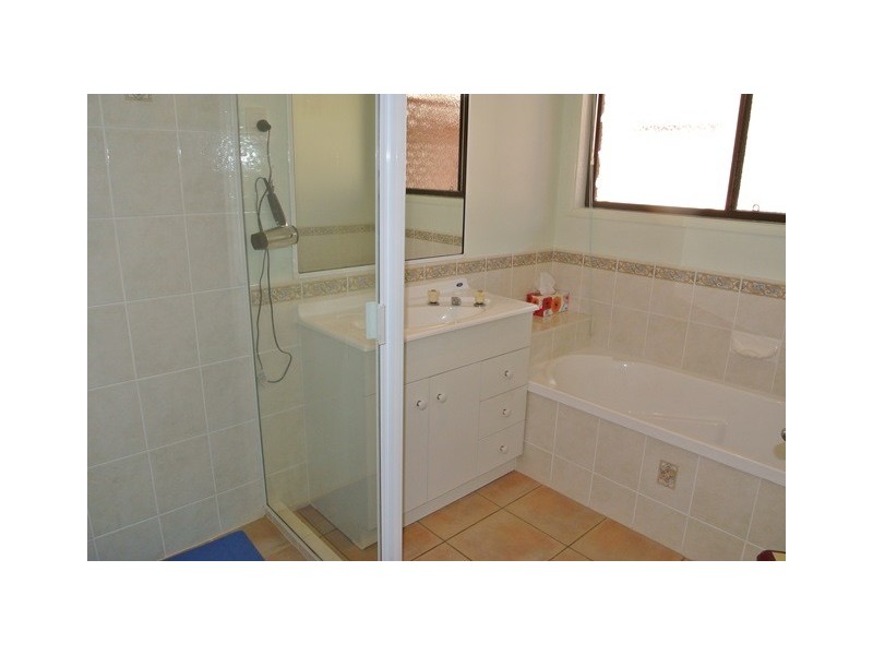 12 Sarawak Court, Tin Can Bay QLD 4580