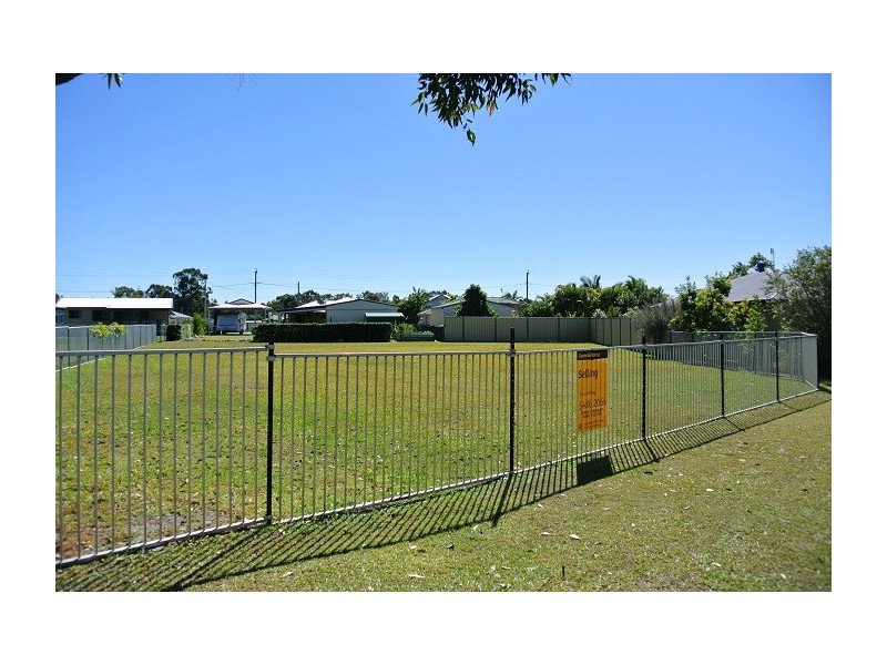 17 Norfolk Court, Cooloola Cove QLD 4580
