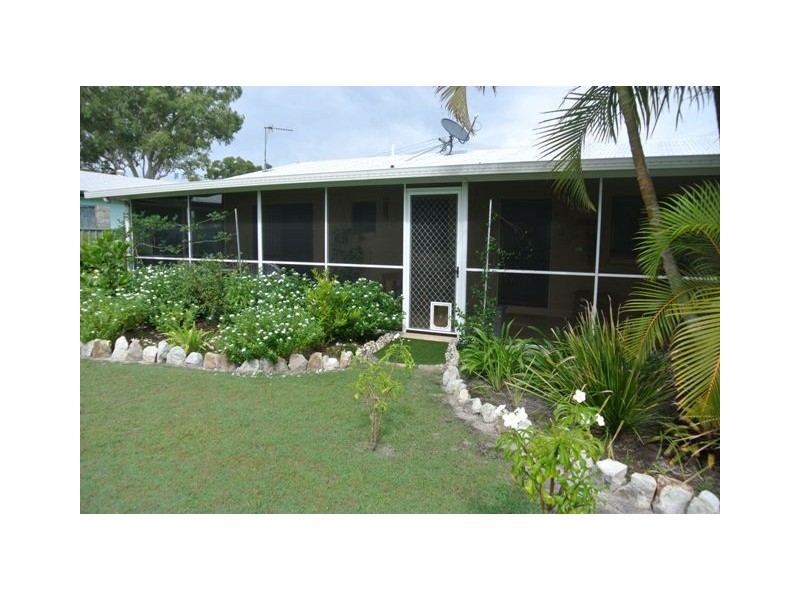 6 Doric Court, Cooloola Cove QLD 4580