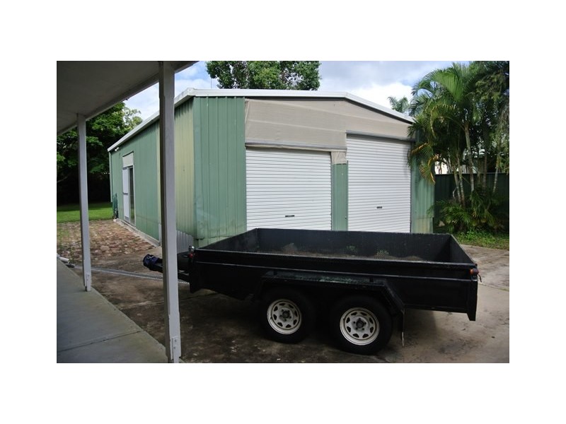 4 Essex Court, Cooloola Cove QLD 4580
