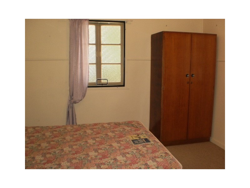 16 King Street, Tin Can Bay QLD 4580