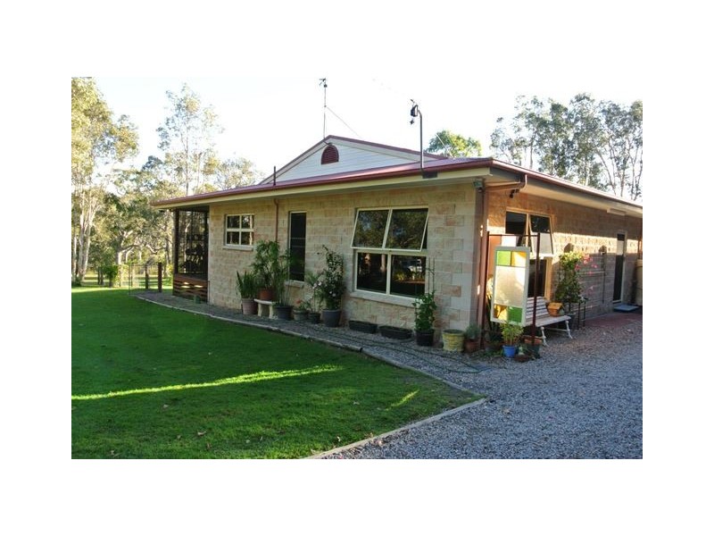 4 Cygnet Court, Cooloola Cove QLD 4580