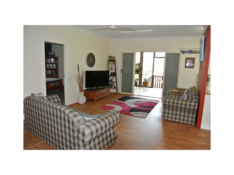 4 Cygnet Court, Cooloola Cove QLD 4580