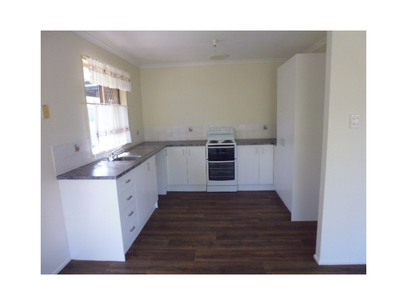 2 Essex Court, Cooloola Cove QLD 4580