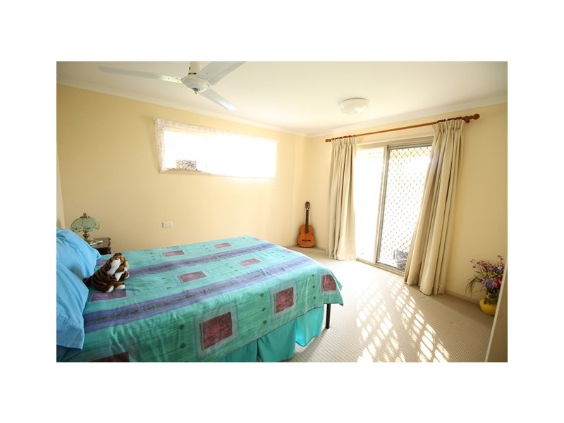 68 Gympie Road, Tin Can Bay QLD 4580