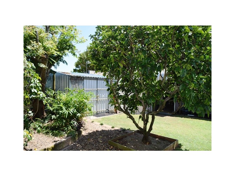 68 Gympie Road, Tin Can Bay QLD 4580