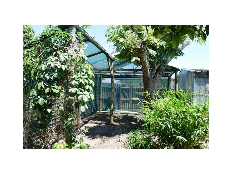 68 Gympie Road, Tin Can Bay QLD 4580