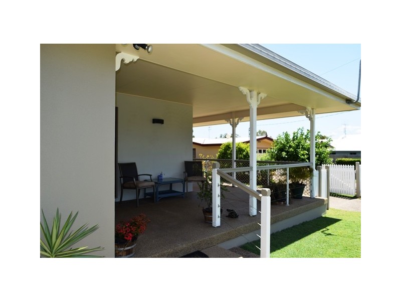 68 Gympie Road, Tin Can Bay QLD 4580