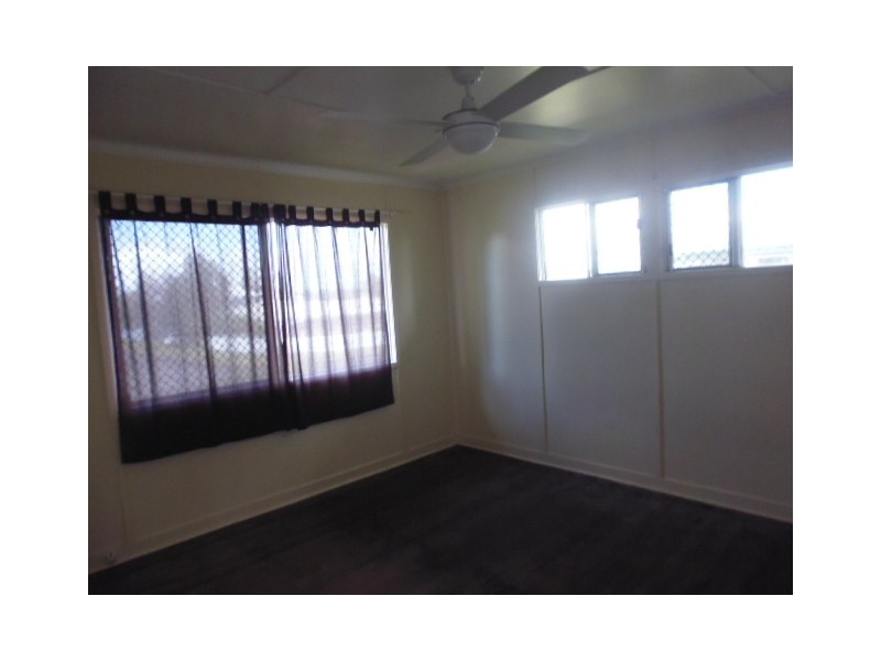 13 Tailor Street, Tin Can Bay QLD 4580