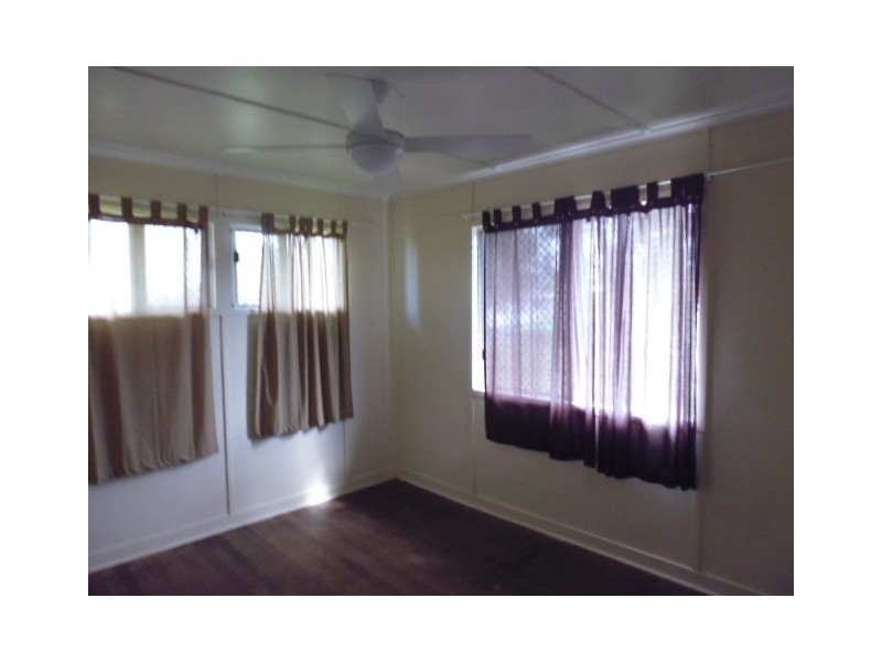 13 Tailor Street, Tin Can Bay QLD 4580