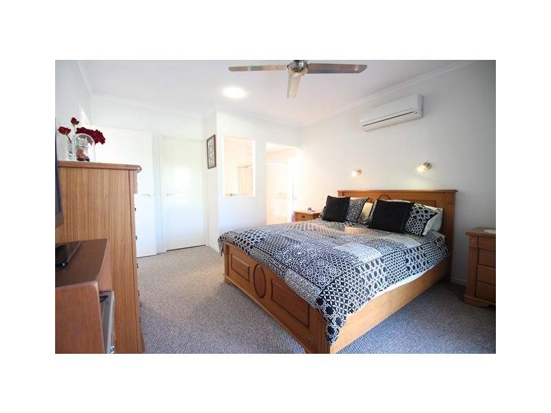 31 Summer Way, Tin Can Bay QLD 4580