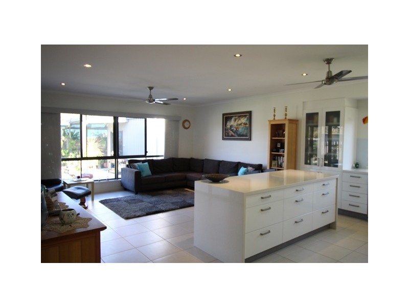 31 Summer Way, Tin Can Bay QLD 4580