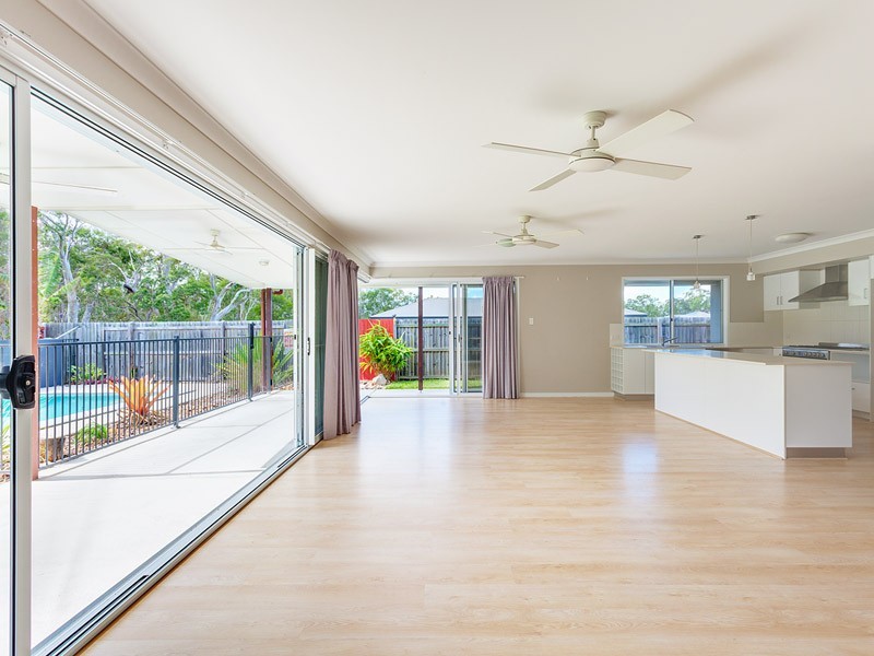 9 Habitat Circuit, Cooloola Cove QLD 4580