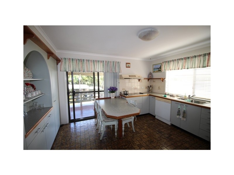 78 Gympie Road, Tin Can Bay QLD 4580