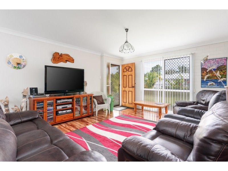 67 Golden Hind Avenue, Cooloola Cove QLD 4580