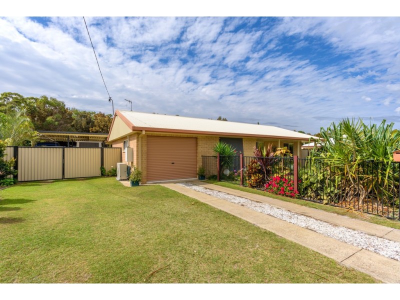 67 Golden Hind Avenue, Cooloola Cove QLD 4580