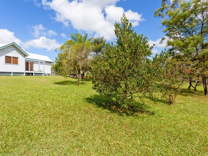 22 Tom Thumb Court, Cooloola Cove QLD 4580