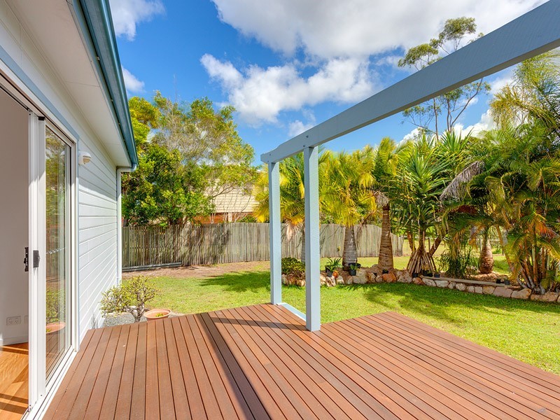 22 Tom Thumb Court, Cooloola Cove QLD 4580