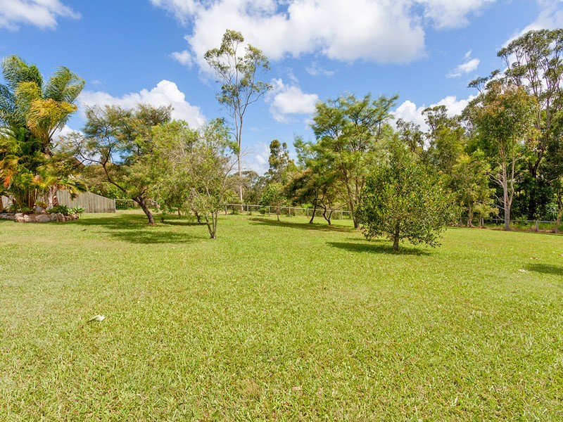 22 Tom Thumb Court, Cooloola Cove QLD 4580
