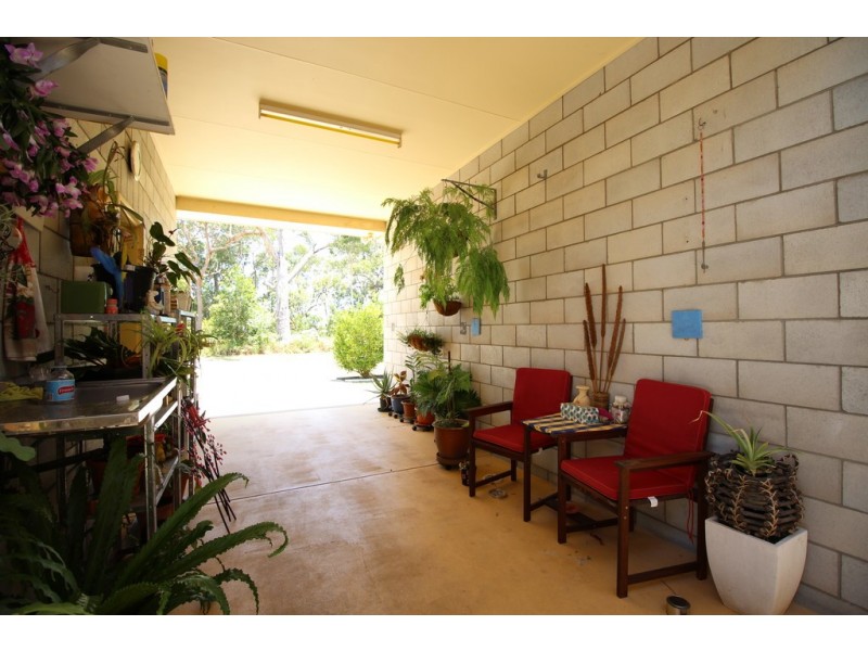 211 Tin Can Bay Road, Tin Can Bay QLD 4580