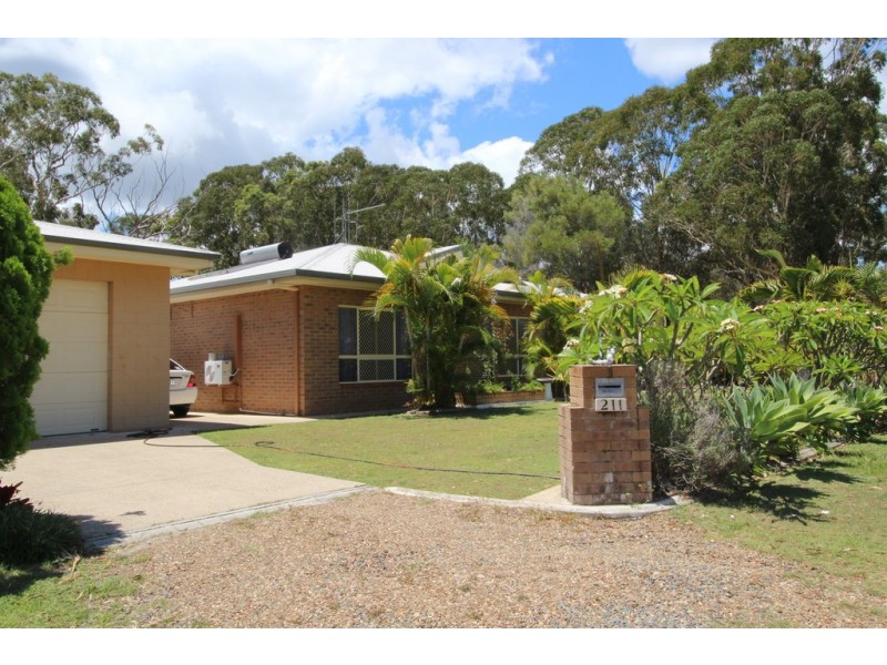 211 Tin Can Bay Road, Tin Can Bay QLD 4580