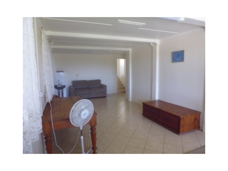 8 Oyster Parade, Tin Can Bay QLD 4580
