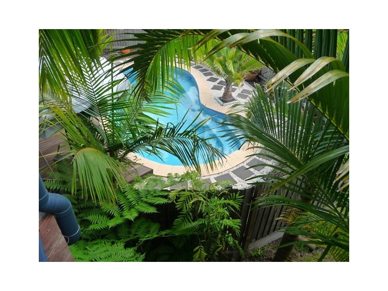 4 Nina Court, Cooloola Cove QLD 4580