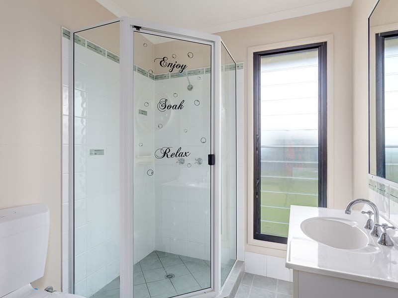 1 Capstan Court, Cooloola Cove QLD 4580