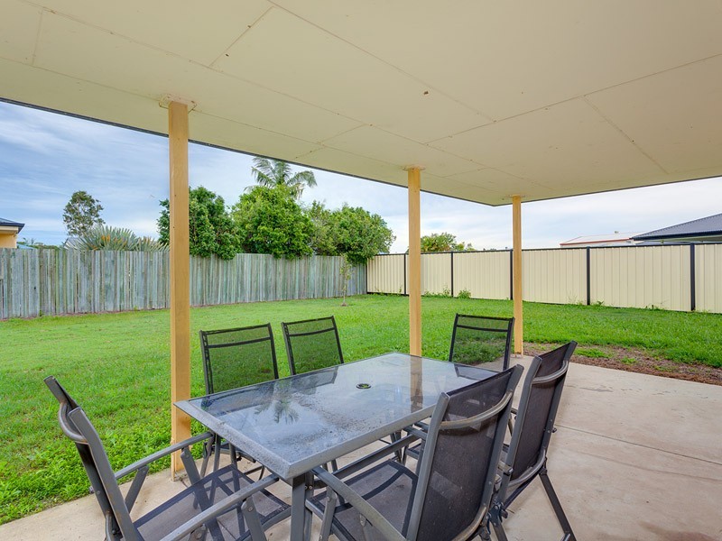 1 Capstan Court, Cooloola Cove QLD 4580