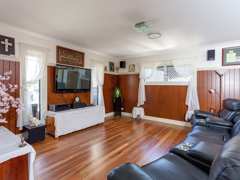 5 Aqua Place, Tin Can Bay QLD 4580